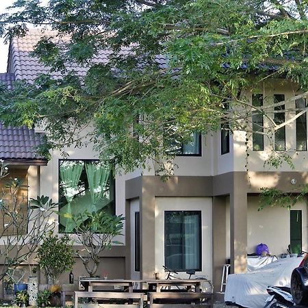 Ban Thung Ma Nieo Jamjuree Garden B&B 외부 사진