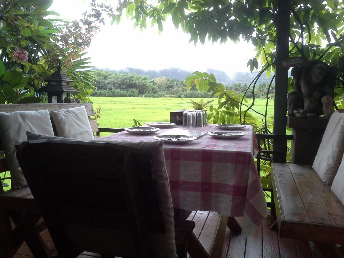 Ban Thung Ma Nieo Jamjuree Garden B&B 외부 사진